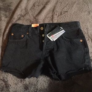 Levi’s black butterfly button shorts